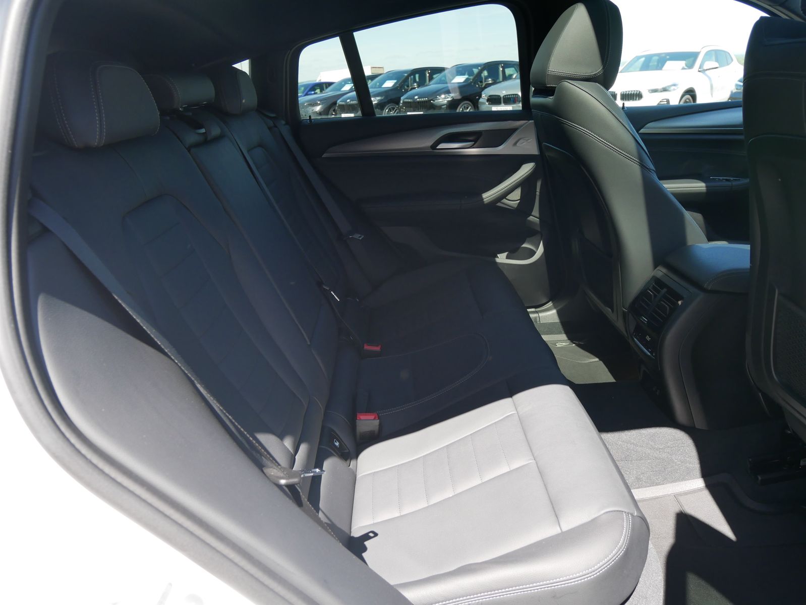 BMW X4 xDrive30d M Sport HUD H K-HiFi A-LED DA PA foto 14