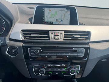 BMW X1 - 11