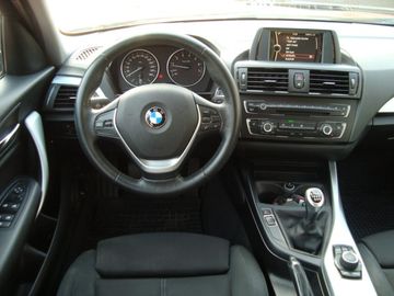 BMW 114 - 10