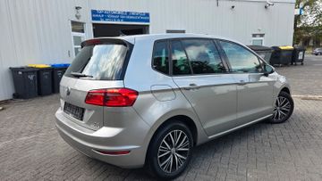 Volkswagen Golf Sportsvan - 2