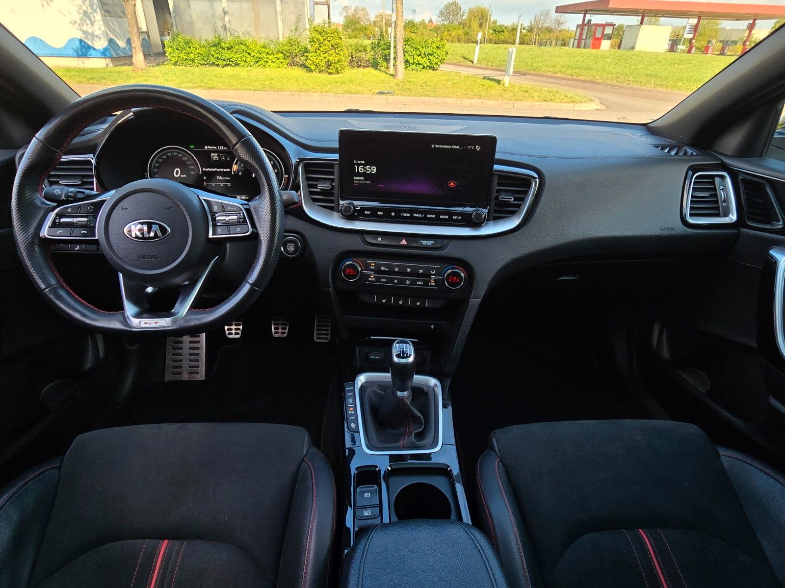 Fahrzeugabbildung Kia Ceed 1.6 T-GDI GT GD KOM NAVI Klappenauspuff