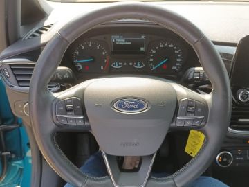 Ford Fiesta Titanium *KLIMA* *RÜCKFAHRKAMERA* *FRONTS