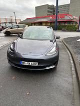 Tesla Model 3 Allradantrieb mit Dualmotor Performa... - Tesla Model 3 in Hamburg