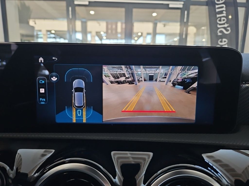 Fahrzeugabbildung Mercedes-Benz A250e Progressive Totwi. LED SHZ Tempomat KAM