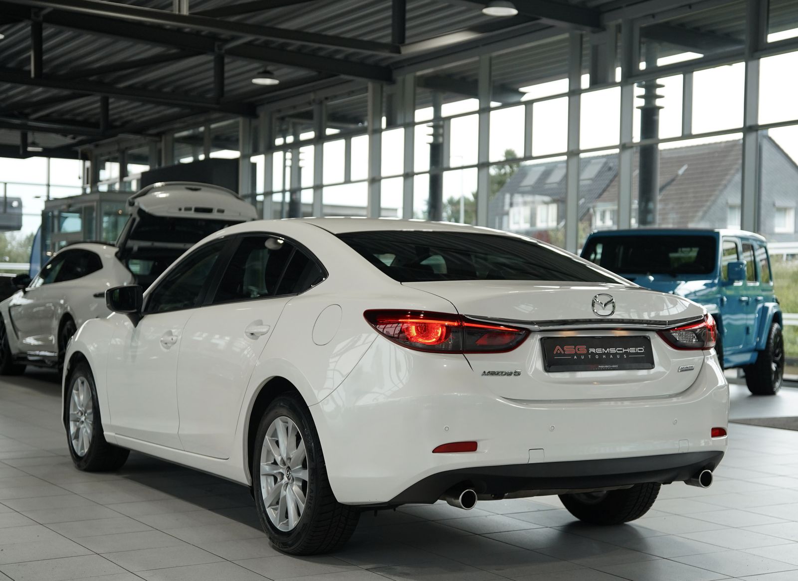 Mazda 6