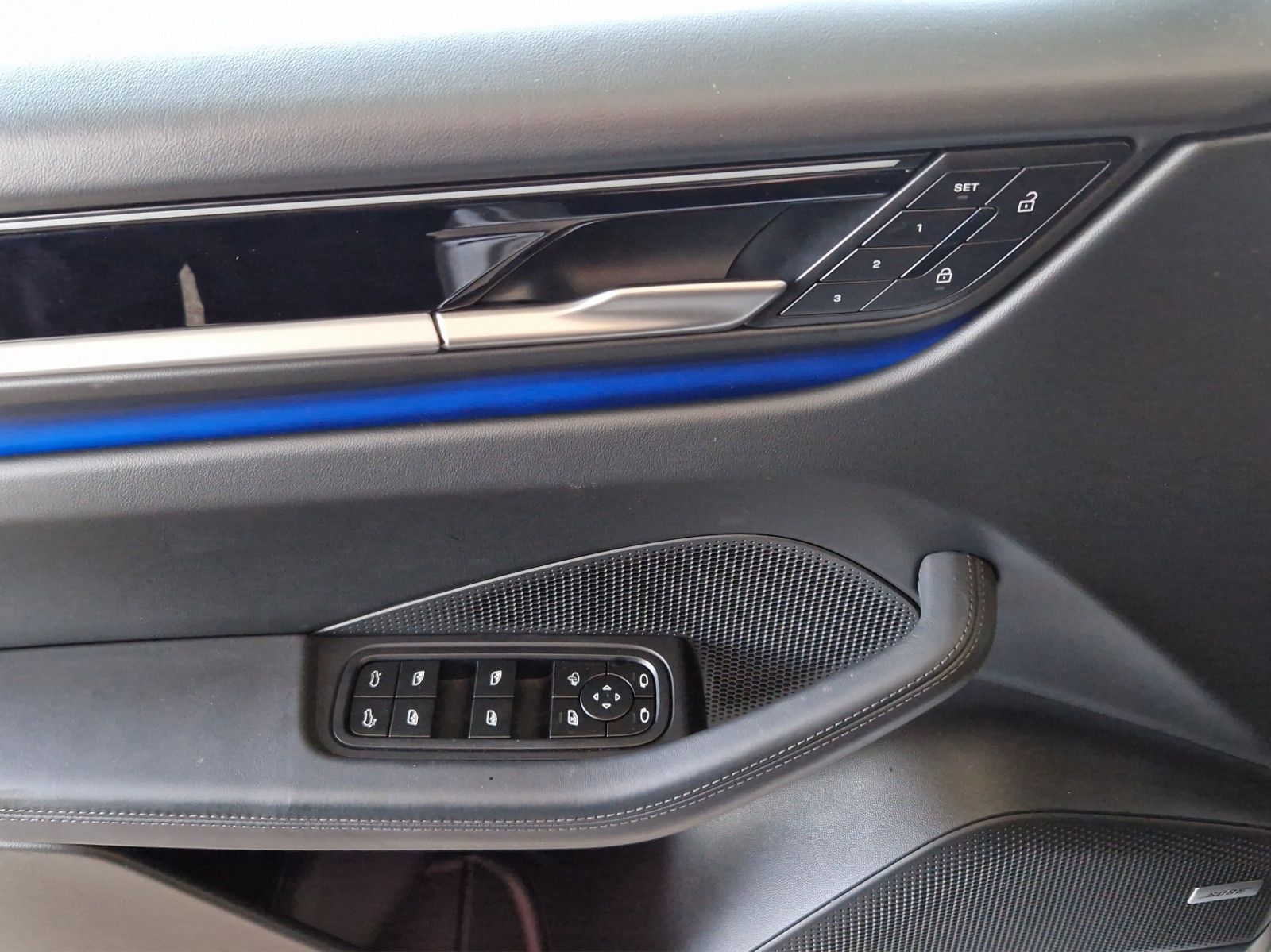 Porsche Macan ACC Leder BOSE ACC Motorsound ServoPlus foto 14
