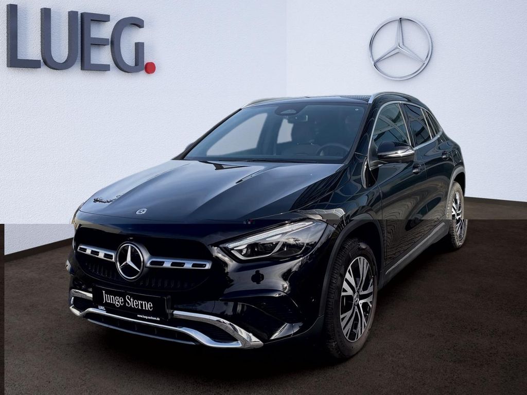 Mercedes-Benz GLA 220