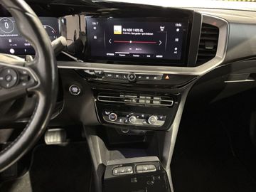 Fotografie 17 des Opel Mokka 1.2 DI Turbo Automatik Elegance