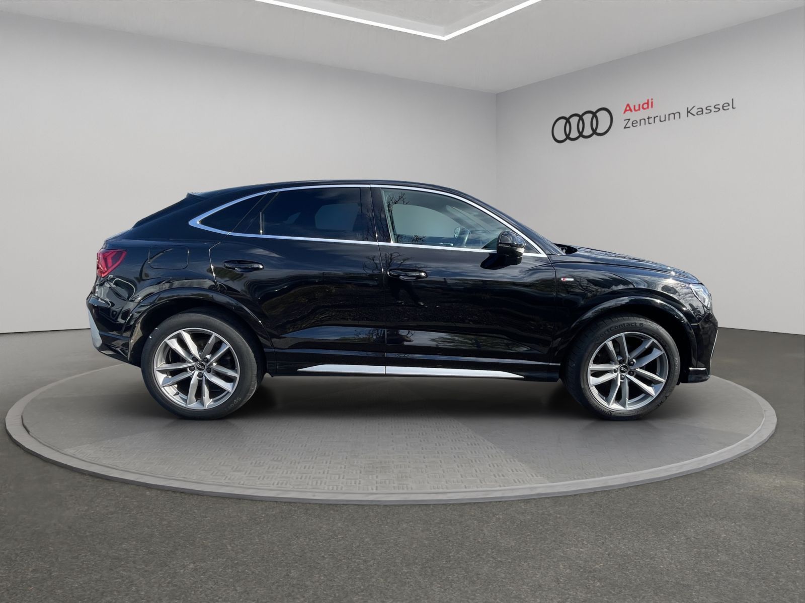 Audi Q3 - Bild 9
