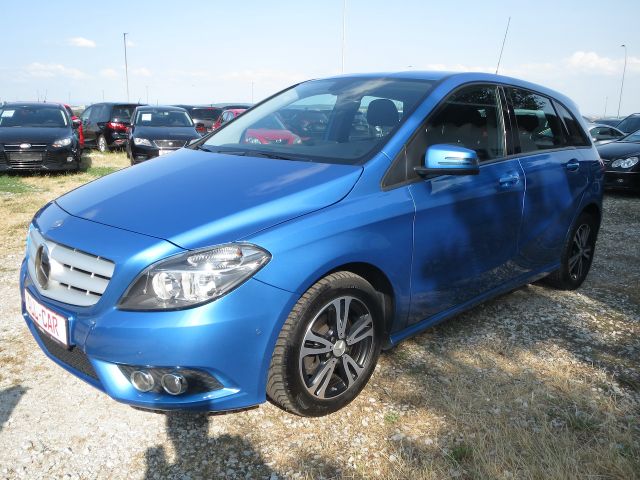 Mercedes-Benz B 220 CDI Automatik*Navi*Rückfahrkamera*PDC*BT