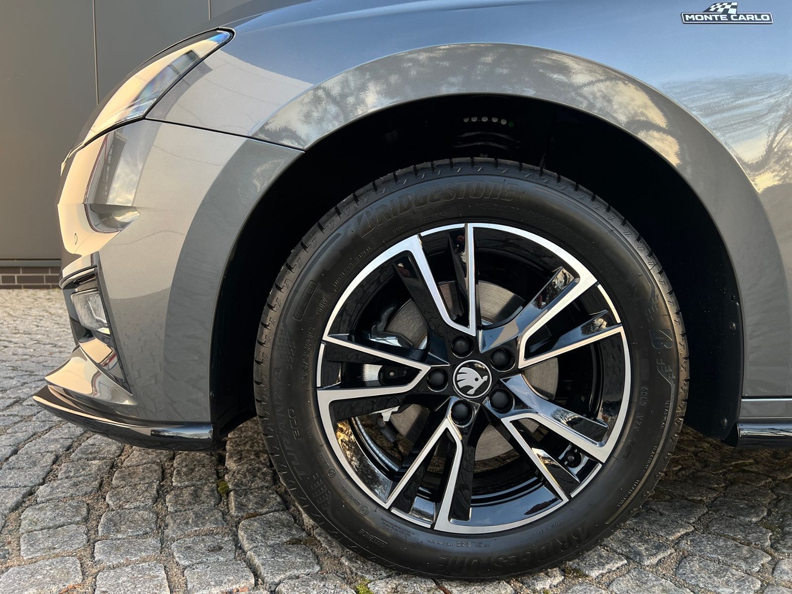 Fahrzeugabbildung SKODA Fabia Monte Carlo 1.0 TSI DSG *LED, SmartLink, K