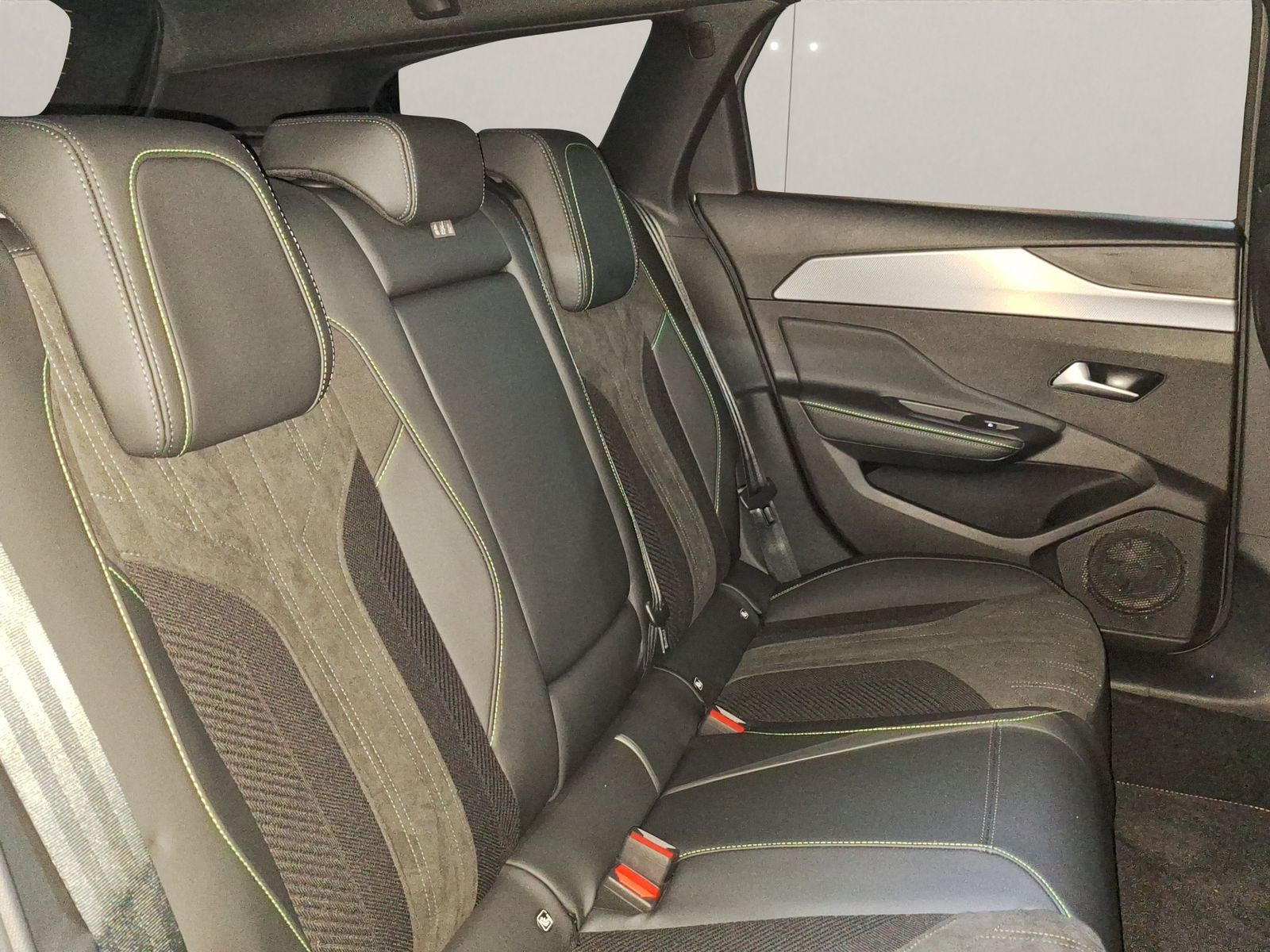 Peugeot 308 - Bild 17