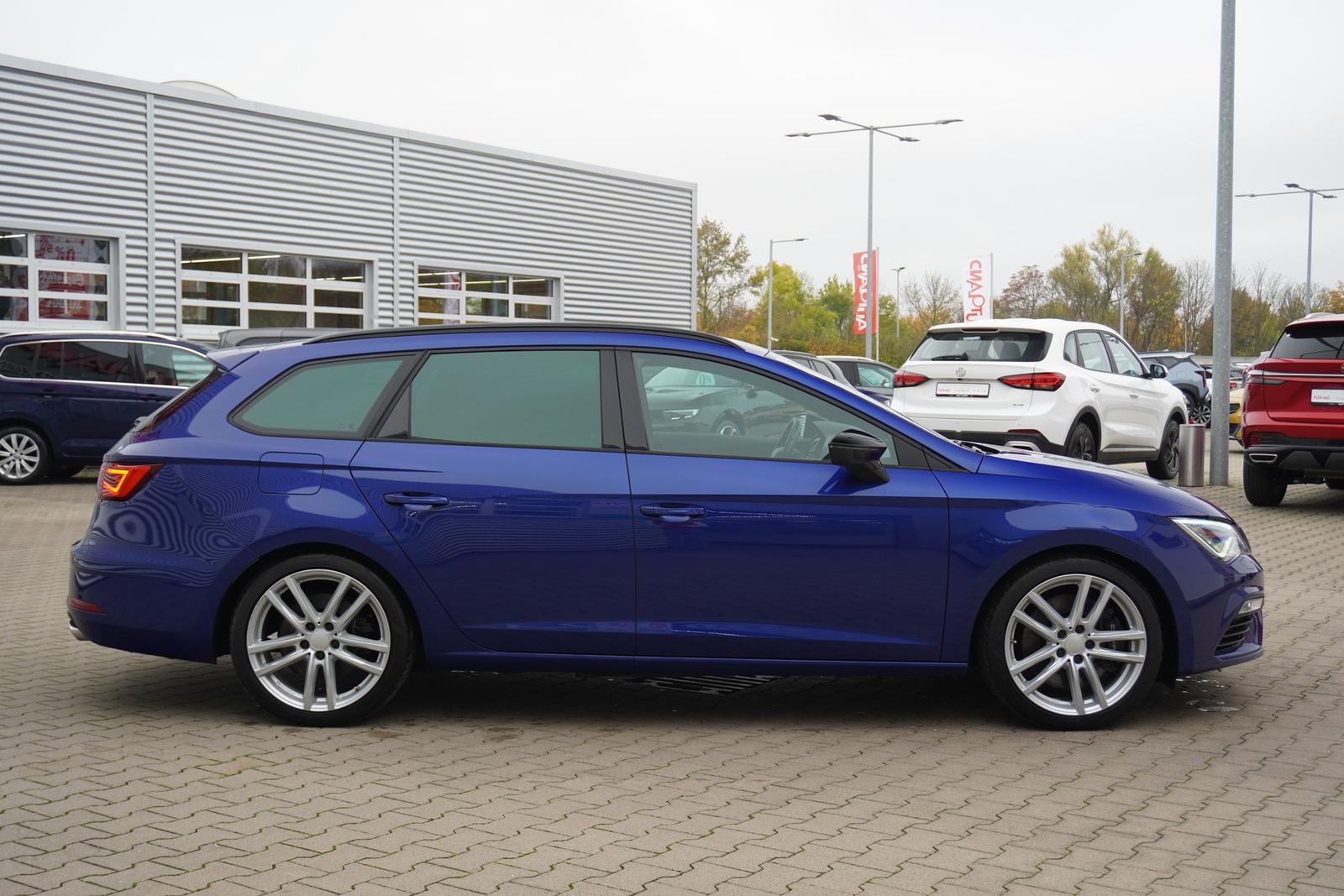 Seat Leon ST 2.0 Cupra 300 4Drive Virtual Cockpit LED