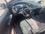 Honda Civic Lim. 5-trg. 1.6 i-DTEC Elegance - Honda Civic in Duisburg
