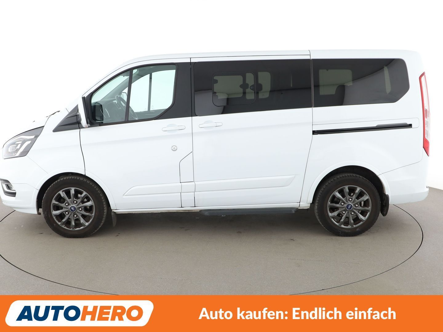 Ford Custom 2.0 TDCi 320 L1 Tourneo Titanium X Aut foto 3