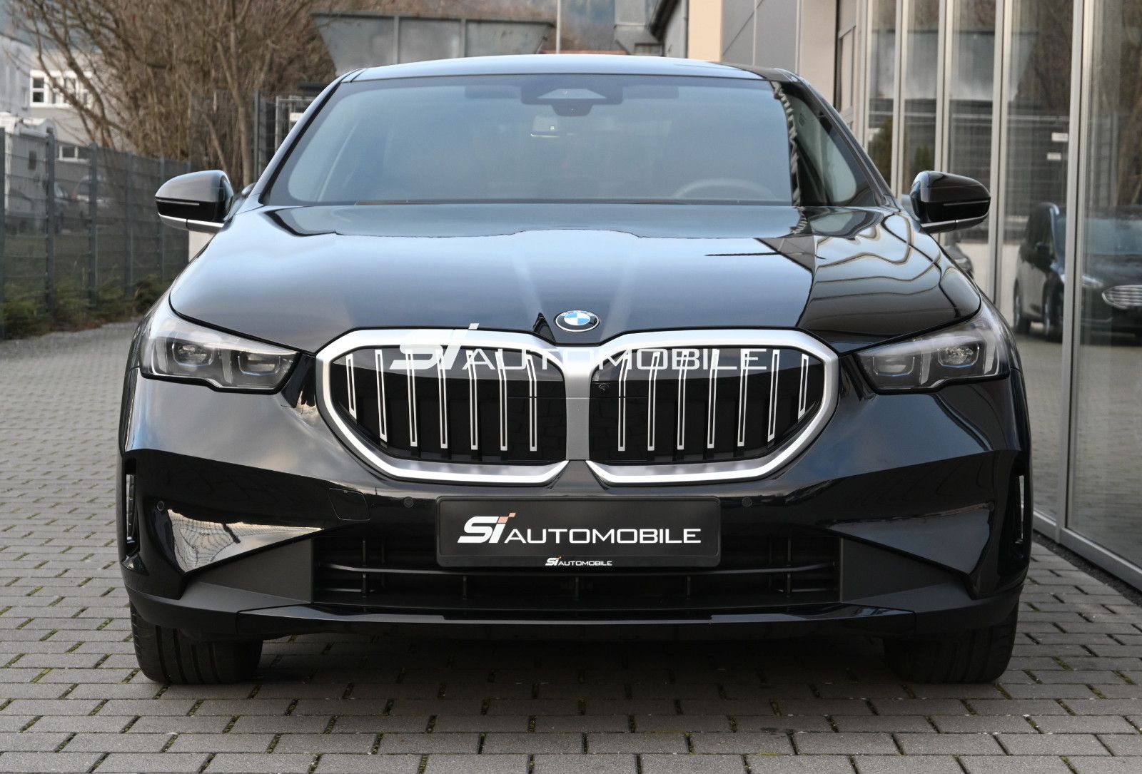 Fahrzeugabbildung BMW 520d °KOMFORTSITZE°PANO°SITZKLIMA°STANDHEIZ°360°