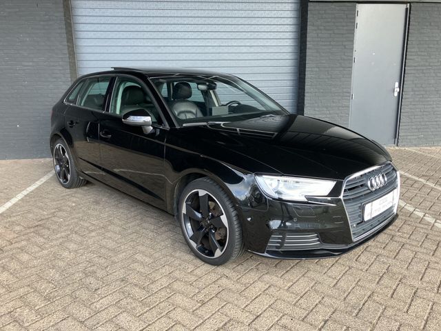 Audi A3 Sportback 1.6 TDI PANO-LEDER-XENON