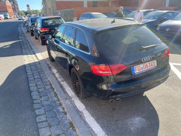 Audi A4 - 4