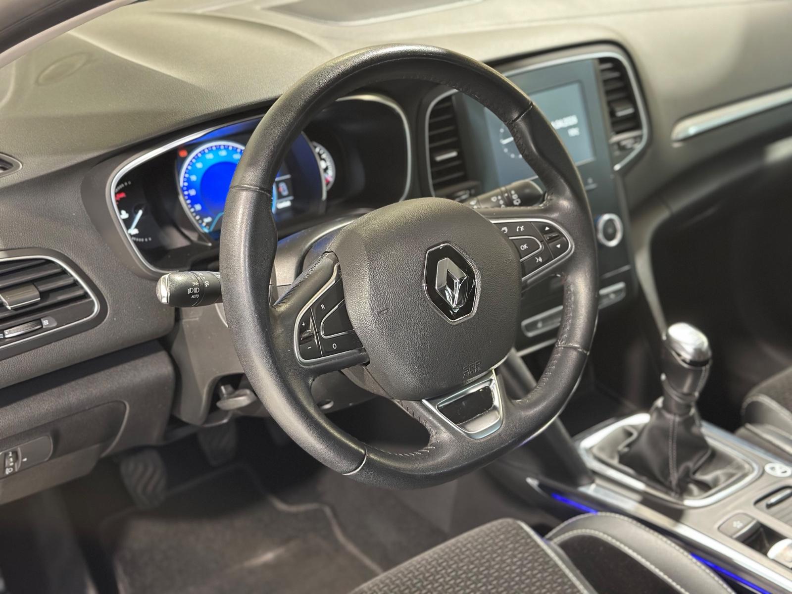 Renault Megane IV Grandtour Intens * SHZ * PDC *