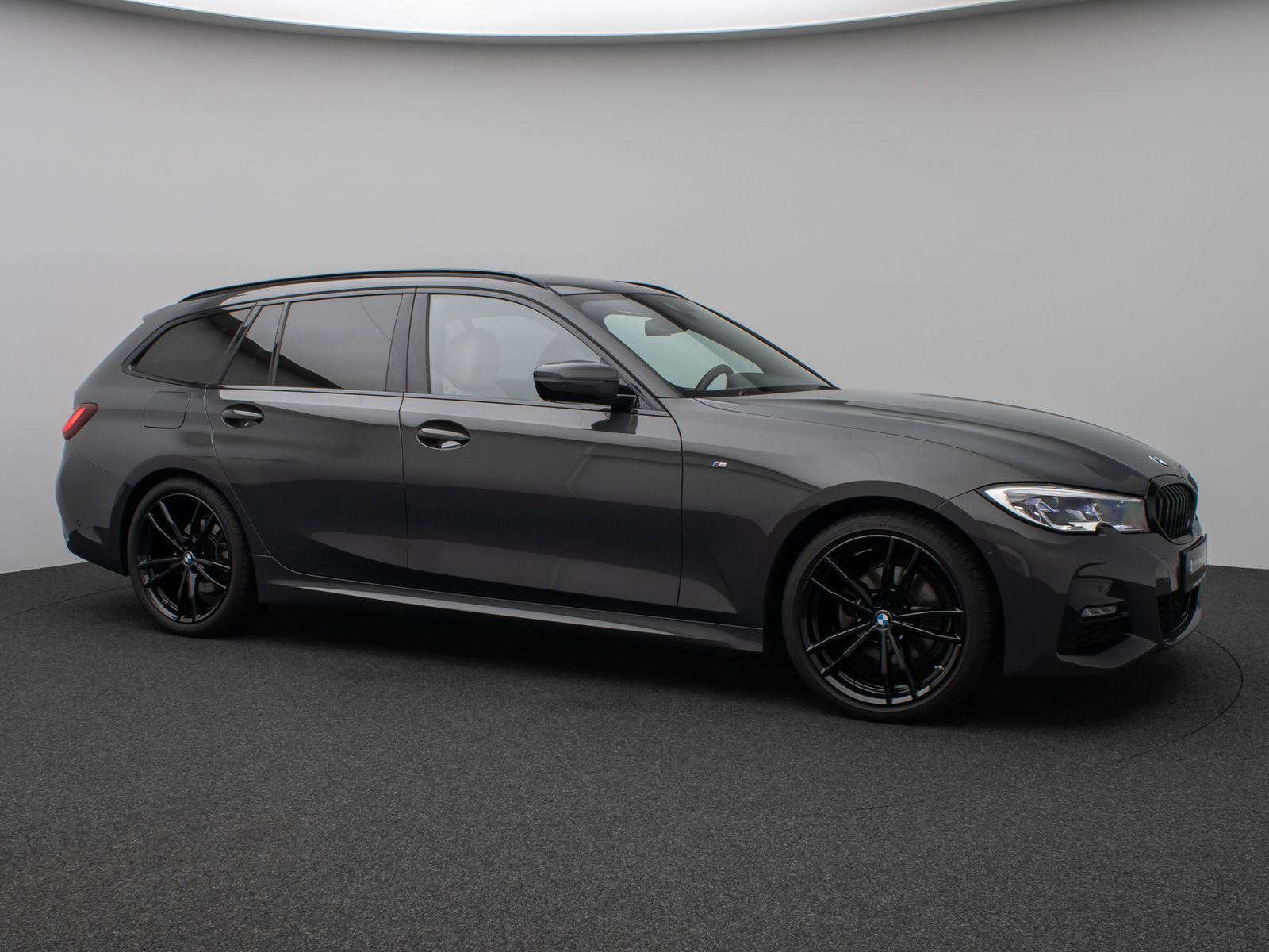Fahrzeugabbildung BMW 320i M Sport Kamera DAB Laser Alarm Leder 19Zoll
