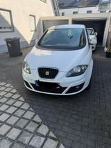Seat altes tüv bis 07/27 - gebrauchte Seat Alhambra aus dem Jahr 2010