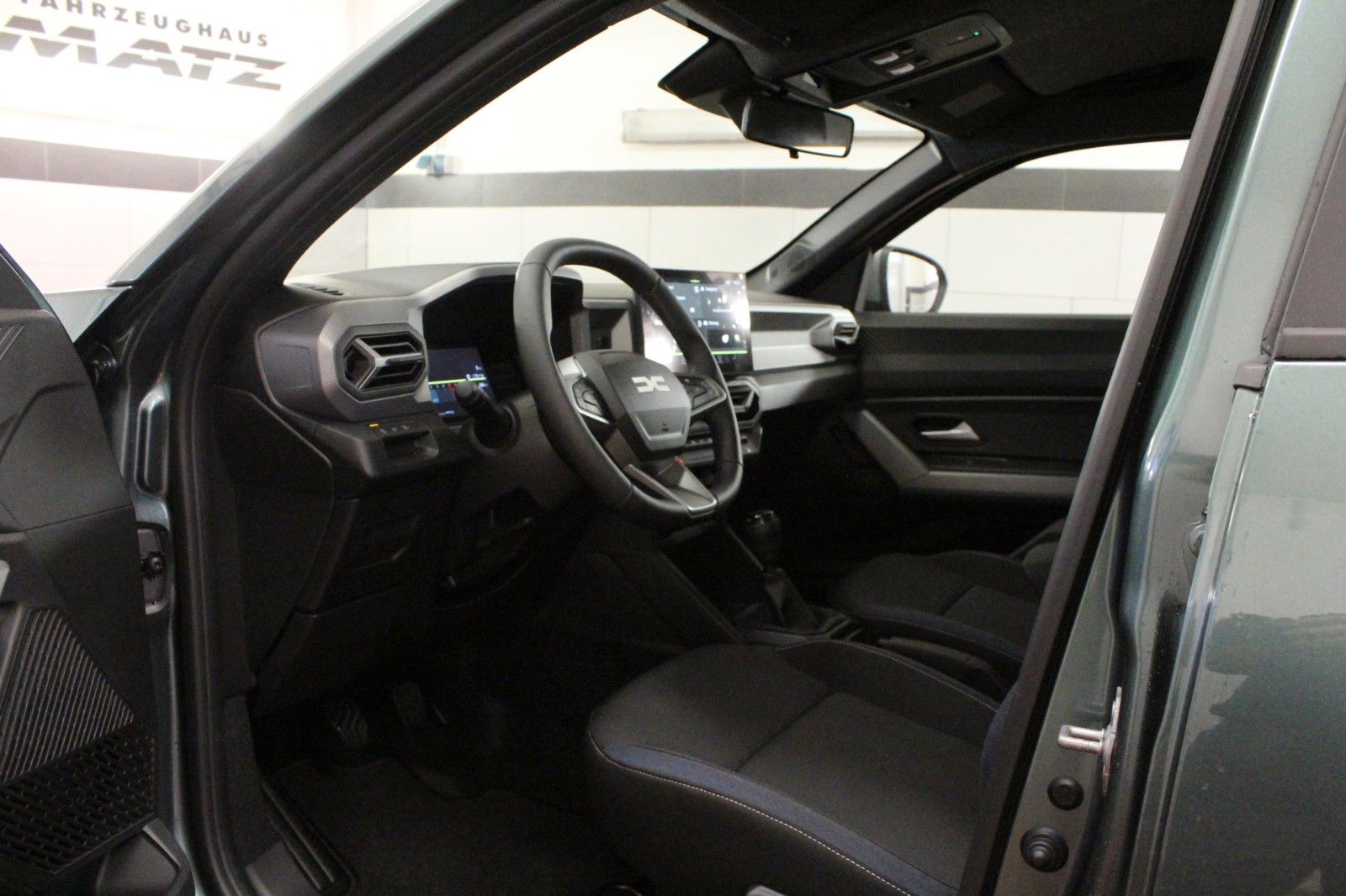 Fahrzeugabbildung Dacia Duster mild hybrid 140 Expression*Winterp.*MY 26