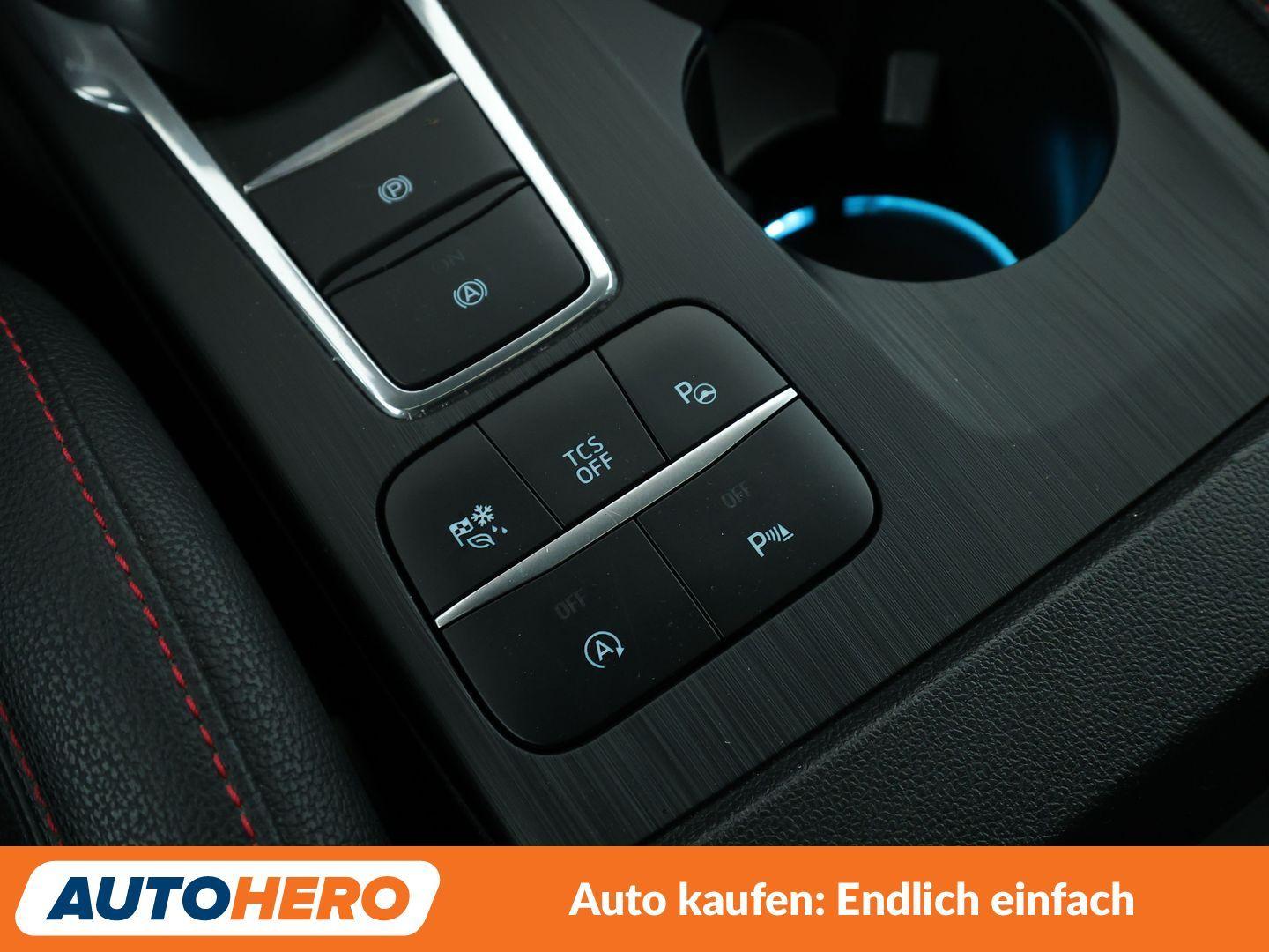 Ford Focus 1.5 EcoBoost ST-Line Aut.*NAVI*LED*ACC*CAM