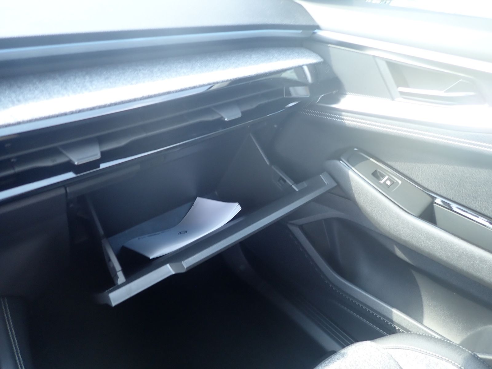 Fahrzeugabbildung Renault Austral Techno Mild Hybrid 150 Automatik
