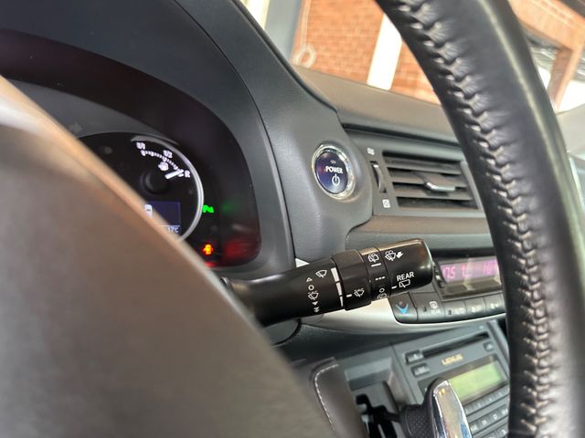 Lexus CT 200h  Dynamic – Hybrid