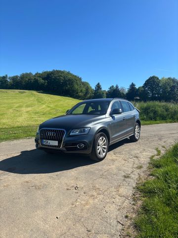 AUDI Q5 3.0 TDI S tronic quattro -