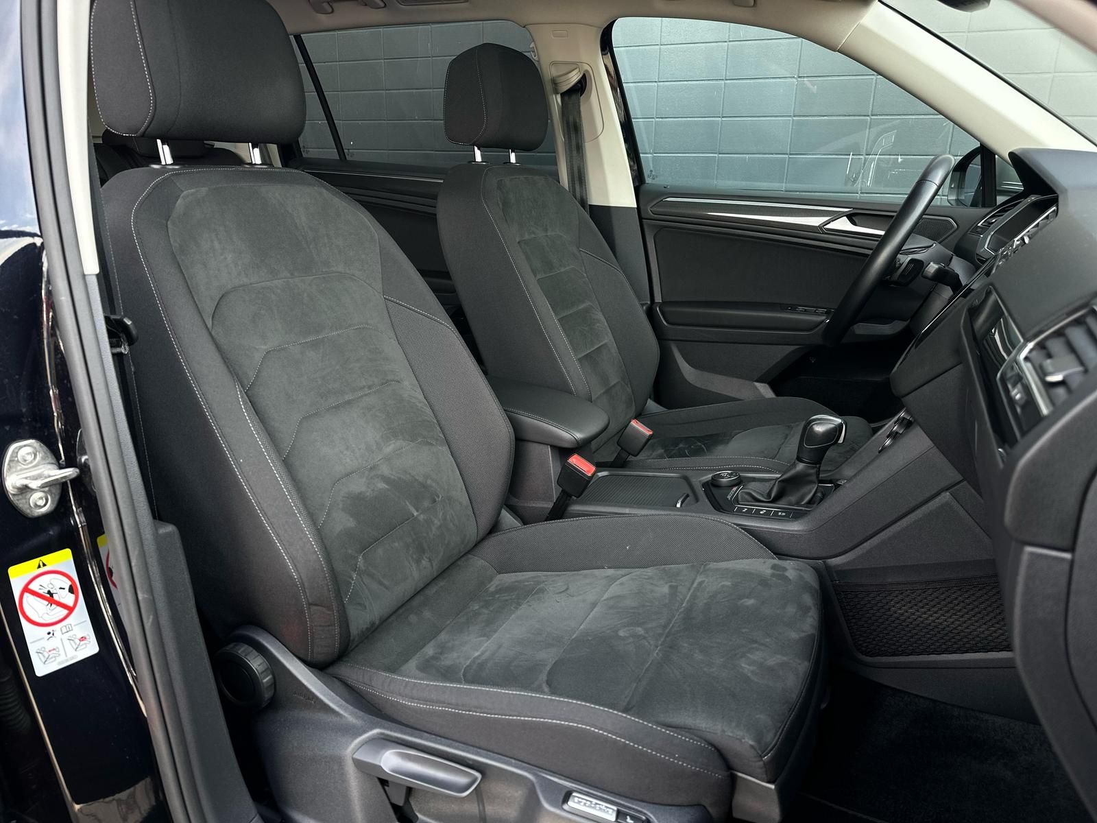 VW Tiguan Allspace 2.0TDI HIGHLINE 4M LED#HUD#PANO - Image 17