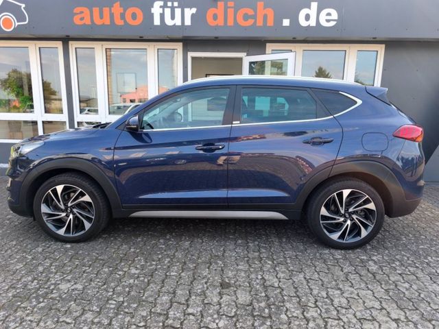 Hyundai Tucson Premium*Autom*LED*Kamera*Navi*PDC*SHZ*