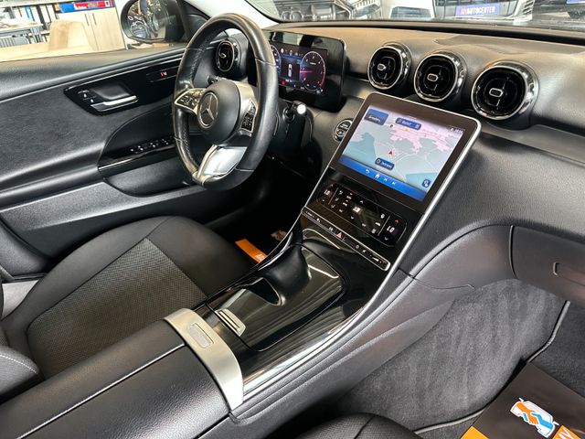 MYAUTOCENTER – Gebraucht- und Jahreswagen mit Werkstattservice in Pfaffenhofen Mercedes-Benz C 200 *VOLLDIGITAL*KEYLESS*2-ZONEN*ACC*NAVI*