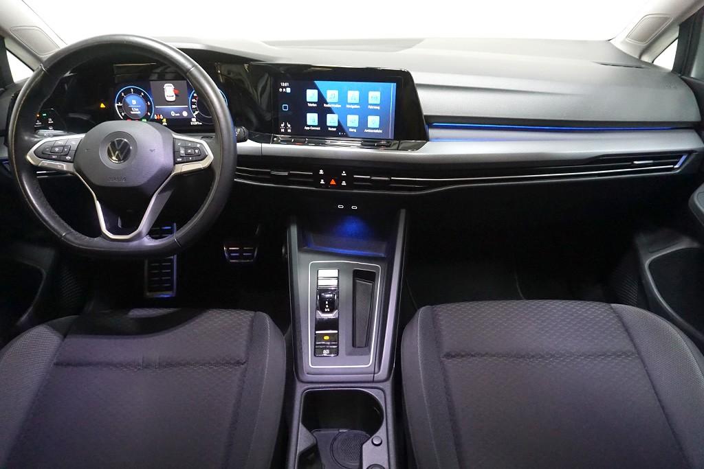 Volkswagen Golf 8 2.0TDI DSG Active Virtual AHK Navi LED, миниатюра 9