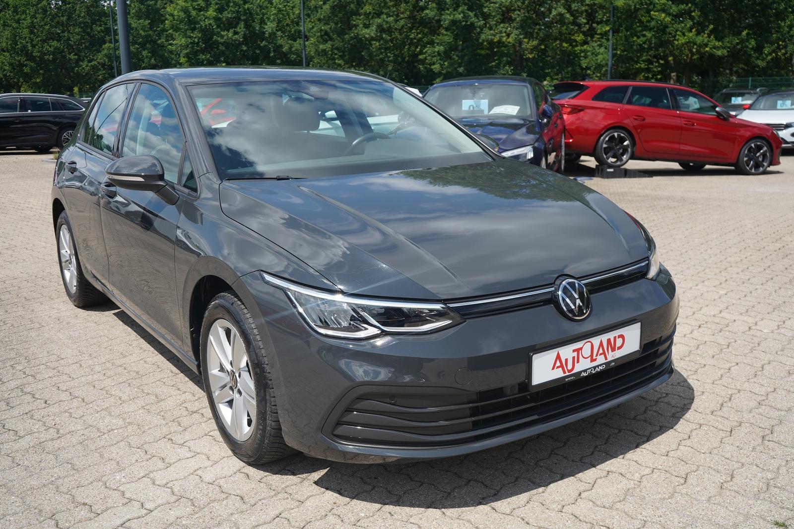 Volkswagen Golf VIII 1.5 TSI Life LED ACC App-Connect PDC