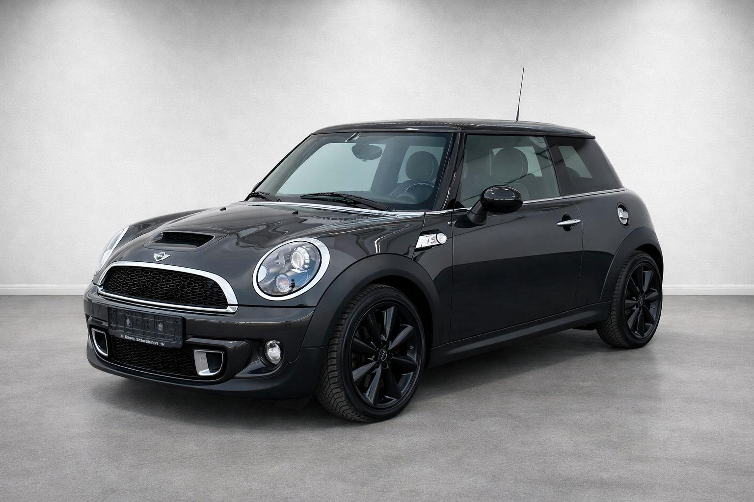 MINI COOPER_SD 2.0 D Leder*BI-Xenon*Tempo