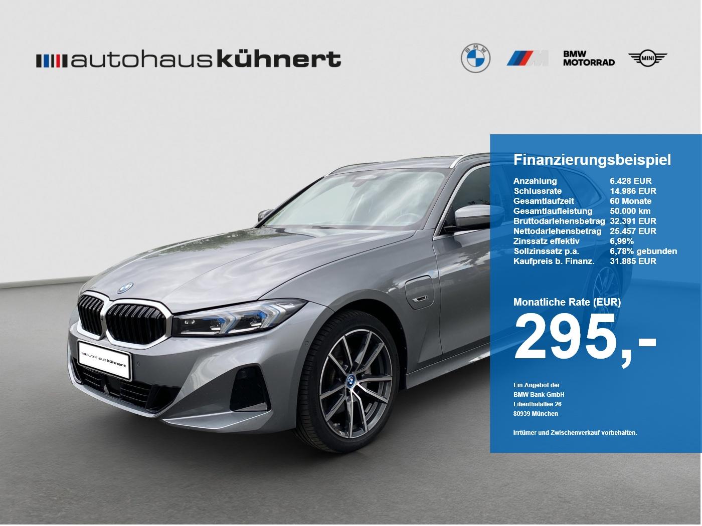 BMW 330e Touring ACC LED SpurAss 360° AHK HiFi Navi