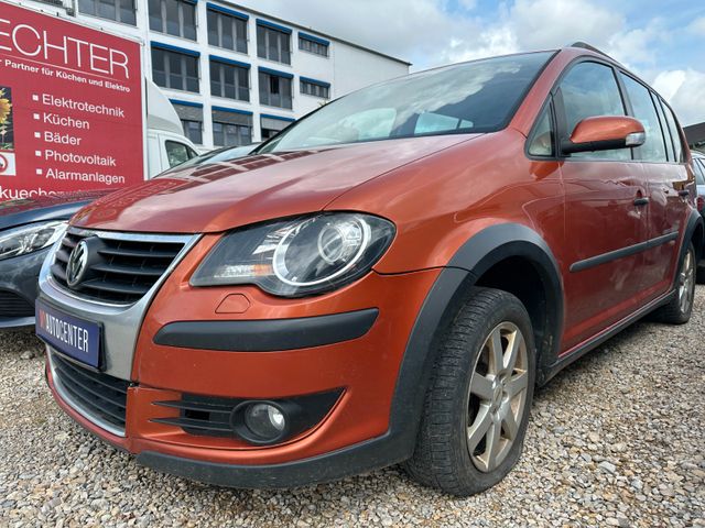 MYAUTOCENTER – Gebraucht- und Jahreswagen mit Werkstattservice in Pfaffenhofen Volkswagen Touran CrossTouran *TÜV 032027*KLIMA*