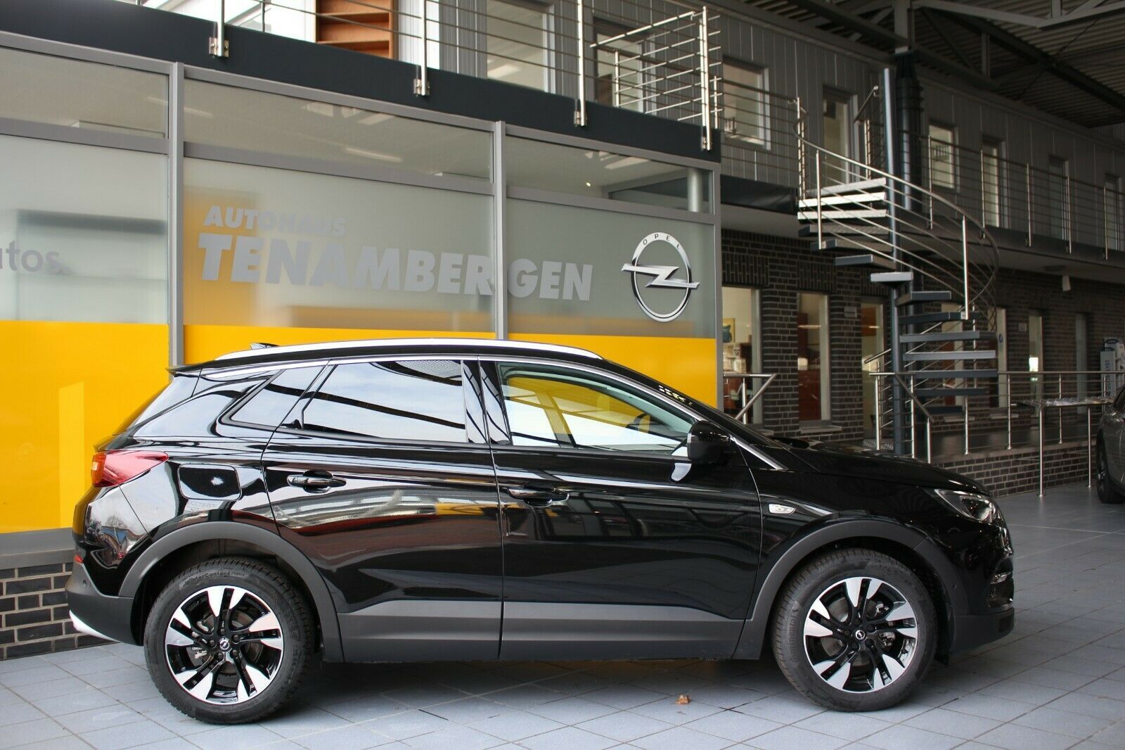Opel Grandland X Ultimate Leder 360°Kamera DAB imagem 3