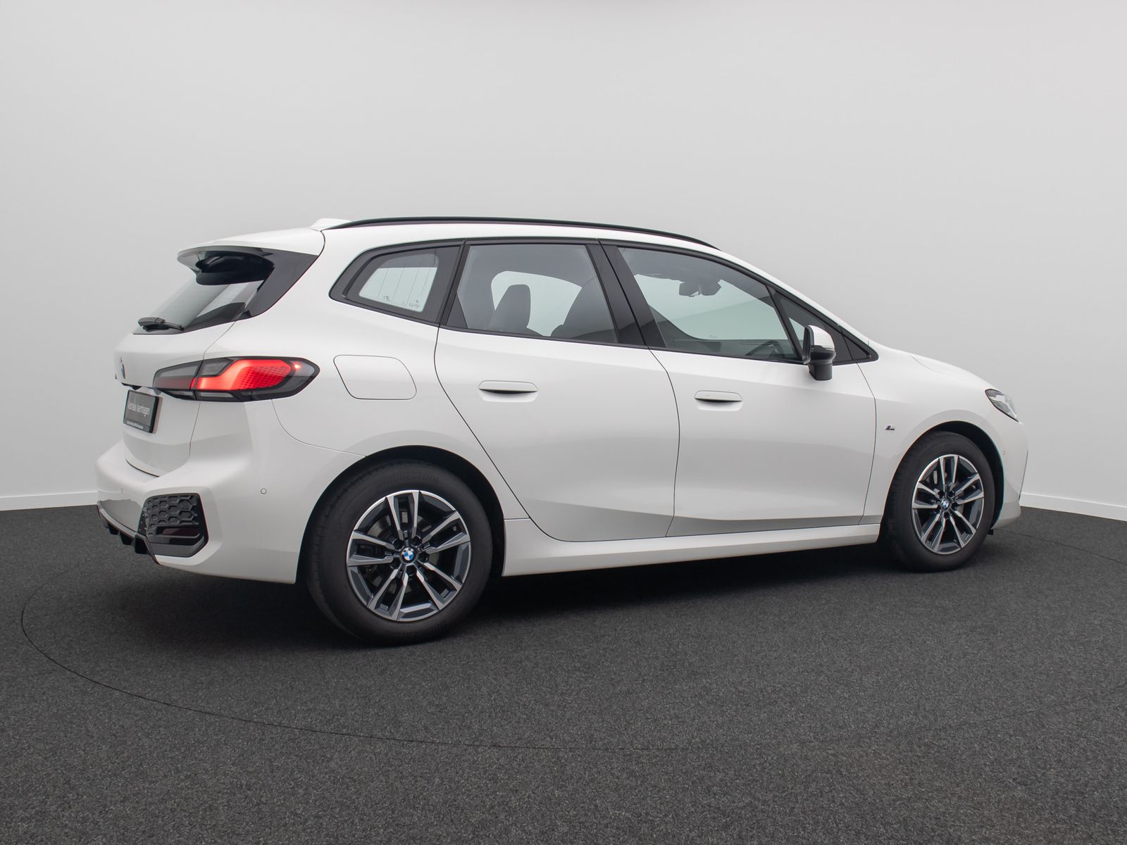 Fahrzeugabbildung BMW 218d Active Tourer M Sport LED Navi RFK AHK DAB