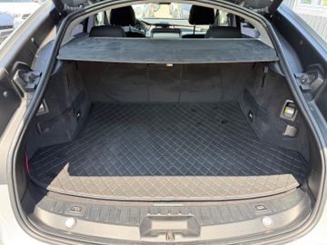 BMW 520 Gran Turismo - 12