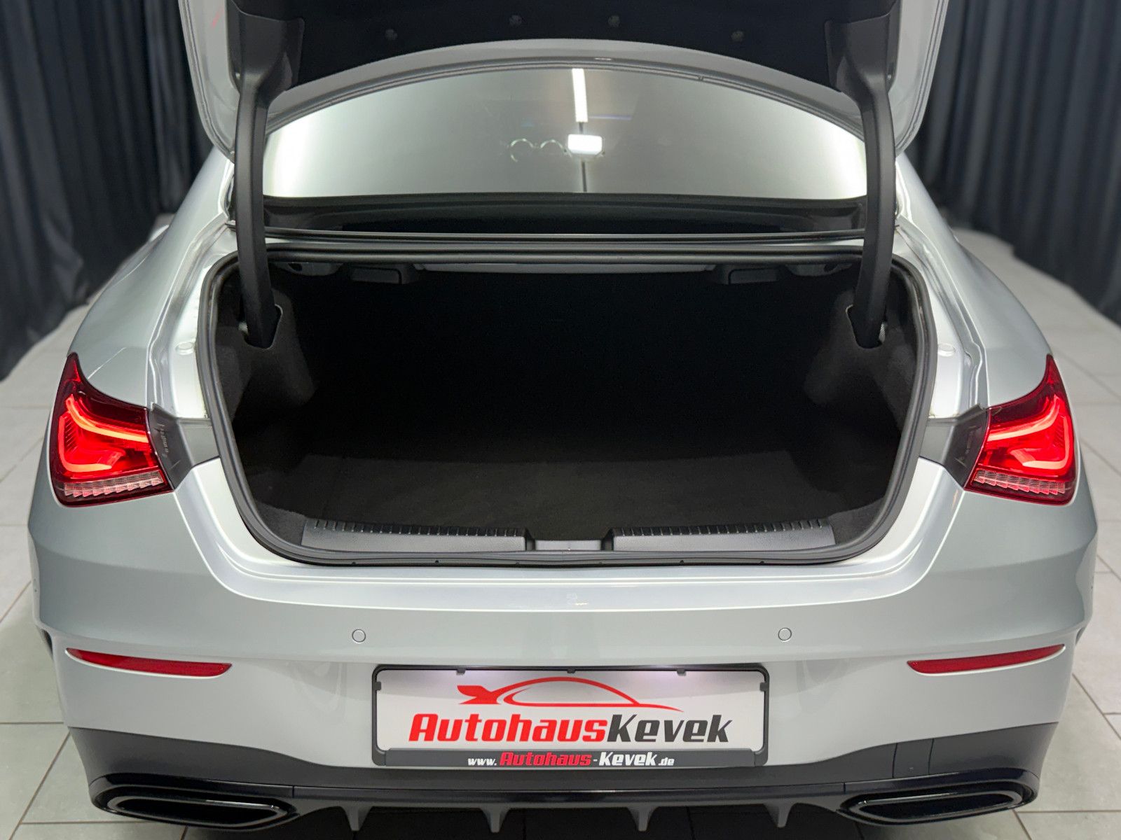 Fahrzeugabbildung Mercedes-Benz CLA 200 d|AMG-LINE|KAMER|BURMESTER|