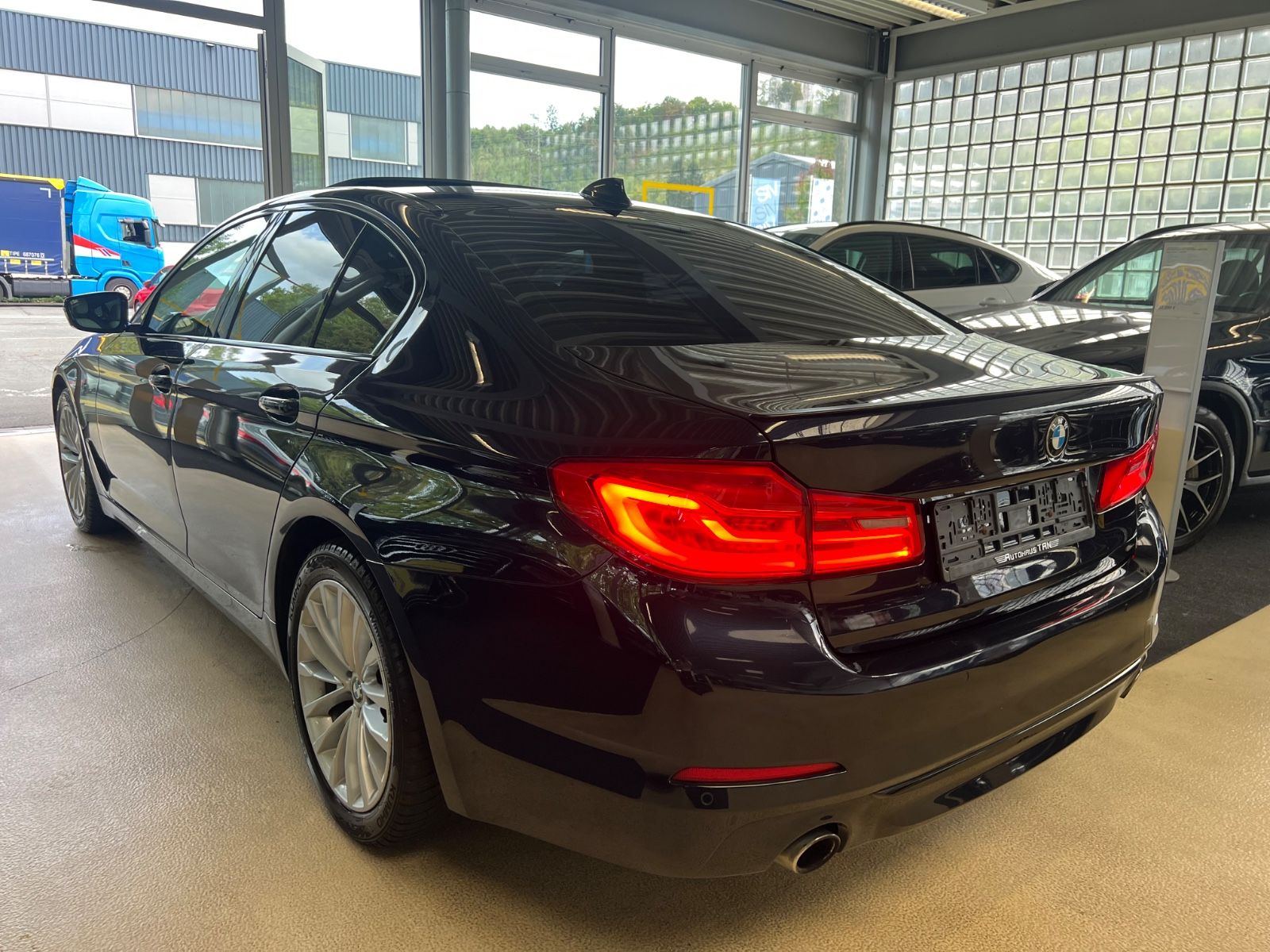Fahrzeugabbildung BMW 525 d Lim. Luxury Line * SCHIEBEDACH *AMBIENTE*
