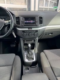 Volkswagen Sharan - 9