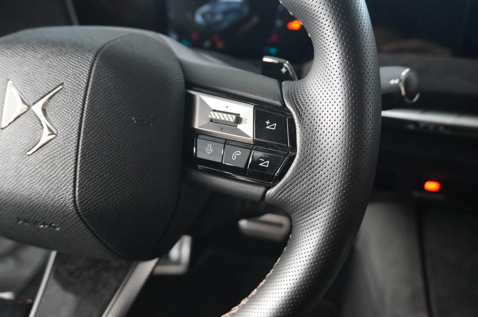 DS Automobiles DS4 DS 4 E-Tense PERFORM. LINE PHEV NAVI/LED/DAB