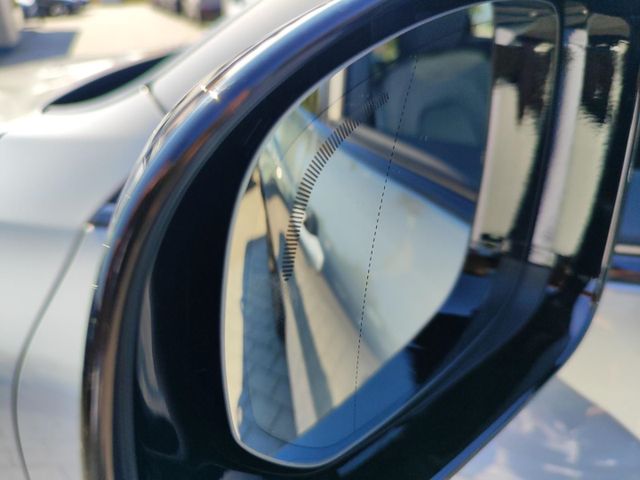 VOLVO XC 60 (Bild 32 von Array)