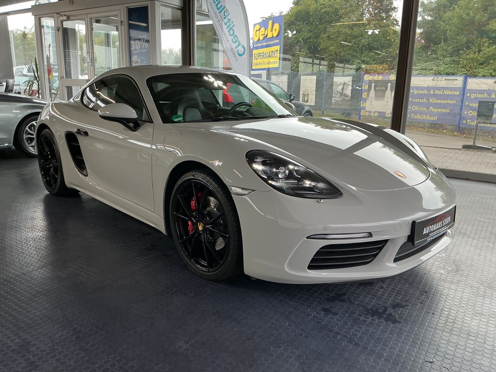 Porsche Cayman