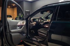 MERCEDES-BENZ GLE 63 S AMG*AHK*HU*PANO*360*SPORT-AUSPUFF*BURM* MERCEDES-BENZ GLE 63 S AMG*AHK*HU*PANO*360*SPORT-AUSPUFF*BURM*