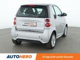 Smart fortwo 0.9 Turbo passion Aut.*NAVI*SHZ*PANO* - Smart ForTwo: Kleinwagen