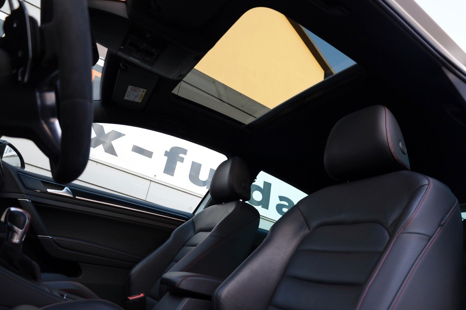 Fahrzeugabbildung Volkswagen Golf VII Lim. GTI Clubsport Leder,Navi,Xenon,SD